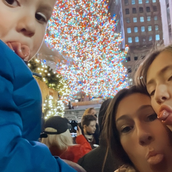 Meet Your Posher - Picture 7 of 8